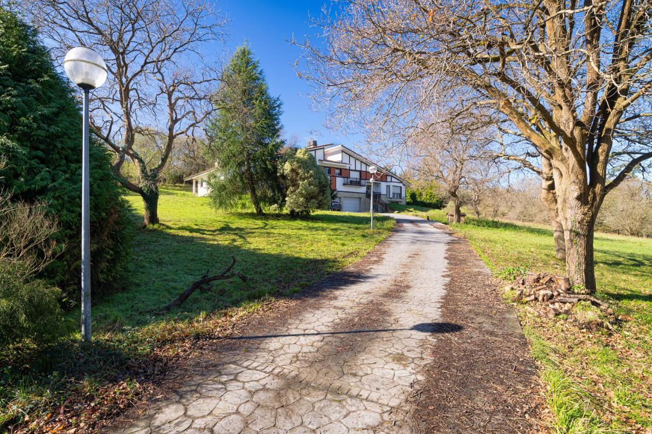 Tranquila Finca Ubicada A 15 Minutos De Bilbao, Aeropuerto Bec Y Playas Laukiz Eksteriør billede